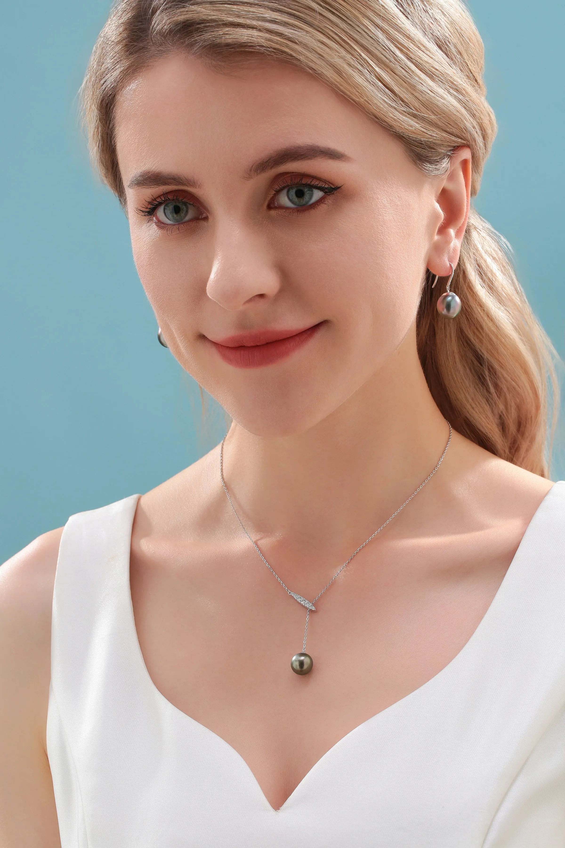 11-12mm Tahitian Pearl Y-Knot Necklace
