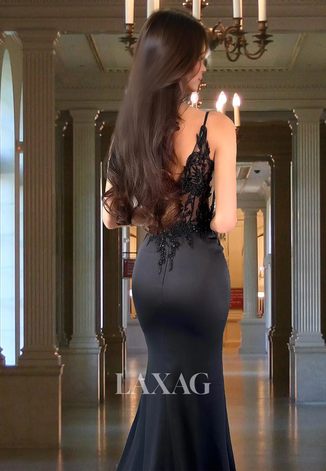Deep V-Neck Spaghetti Straps Sleeveless Evening Gowns Beaded Applique Mermaid Prom Dress with Sweep Train