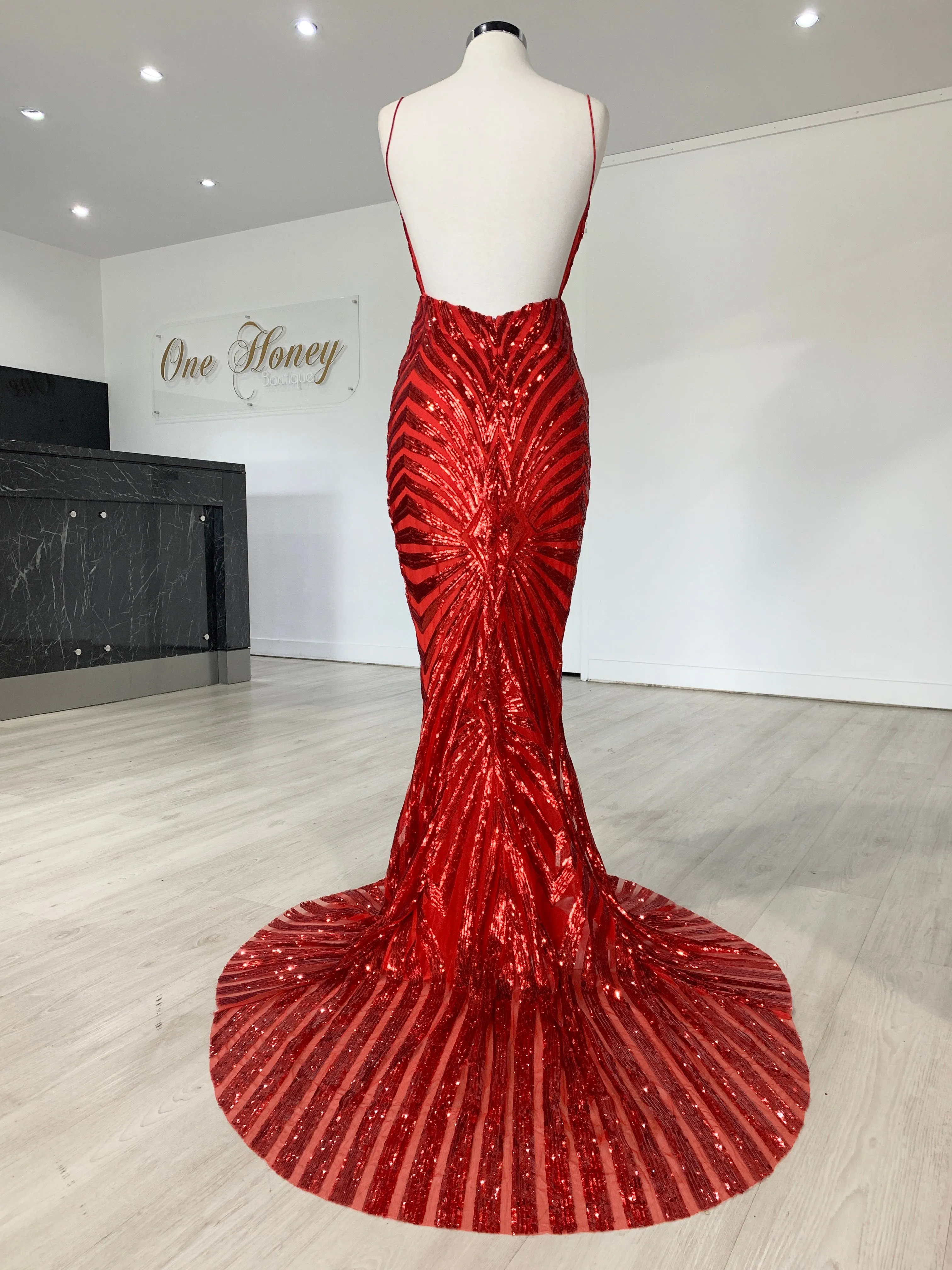 Honey Couture TILDA Low Back Sequin Formal Gown Dress
